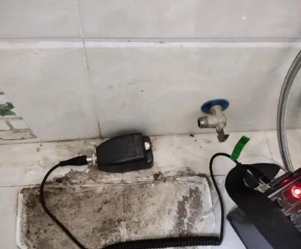 阳原屋顶漏水维修公司分享下卫生间漏水的危害及解决方法